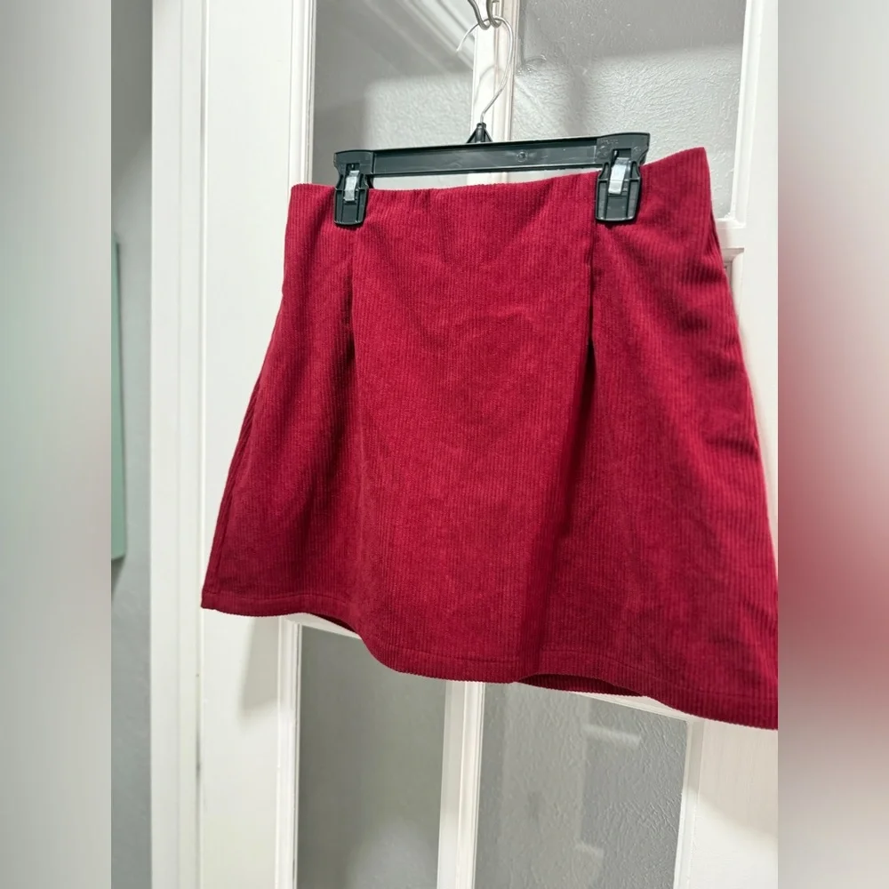 NWT Halara High Waisted 2-in-1 A Line Mini Corduroy Skirt - Picture 2 of 12